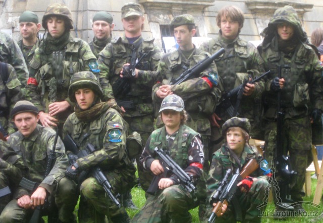 02 airsoft.jpg